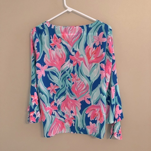 Lilly Pulitzer Dream a Little Dream Langston Top - Picture 5 of 5